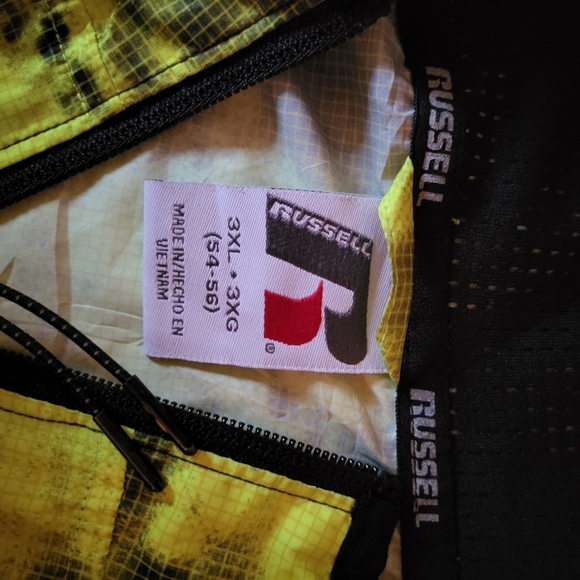 Russell Ultralight Running Jacket Size 3XL - Picture 3 of 5